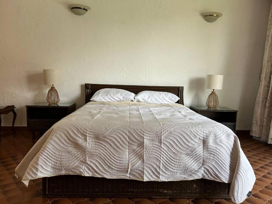 Relajacion En Rancho Cortes Cazahuate Villa เควนาวากา ภายนอก รูปภาพ